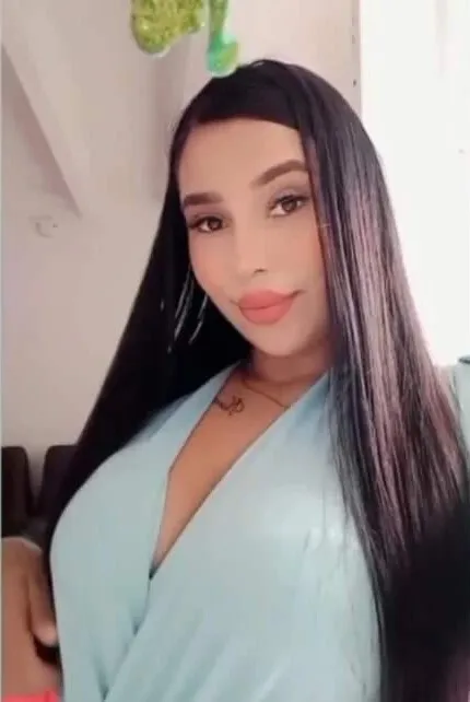 Intérprete AriaClaes Foto 9