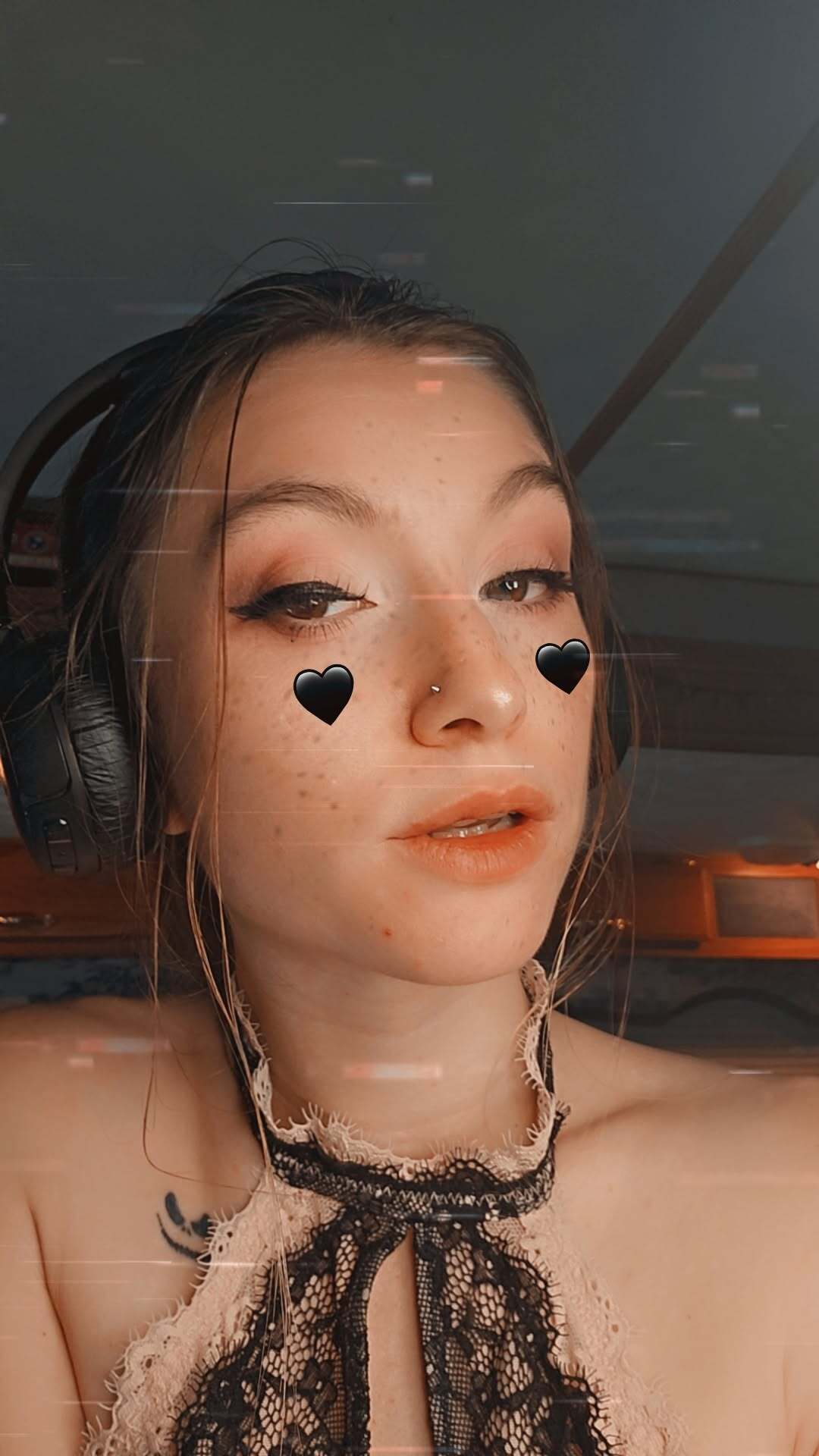 Artiest LilianaVesss Foto 1