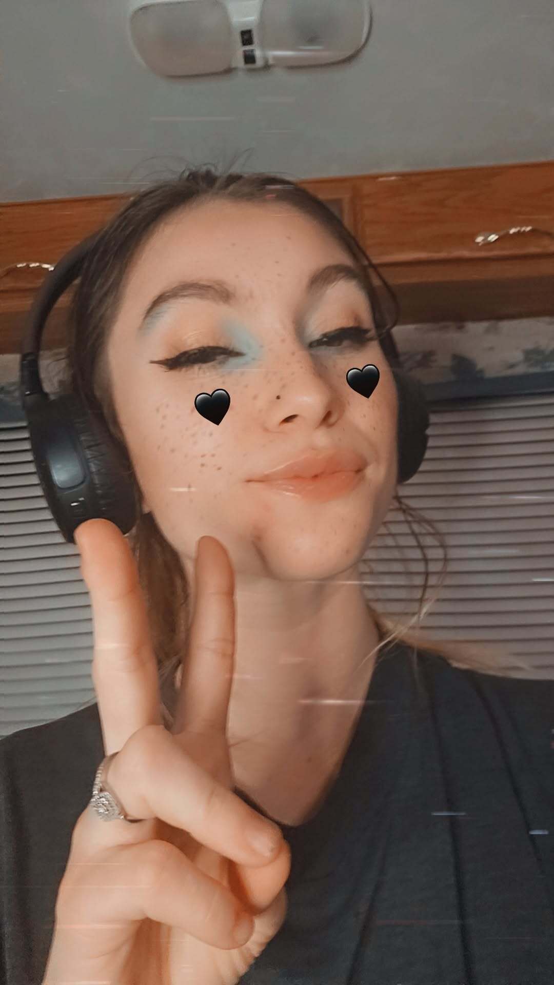 Artiest LilianaVesss Foto 3