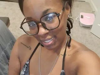 Kourtneyk26 cam model profile picture