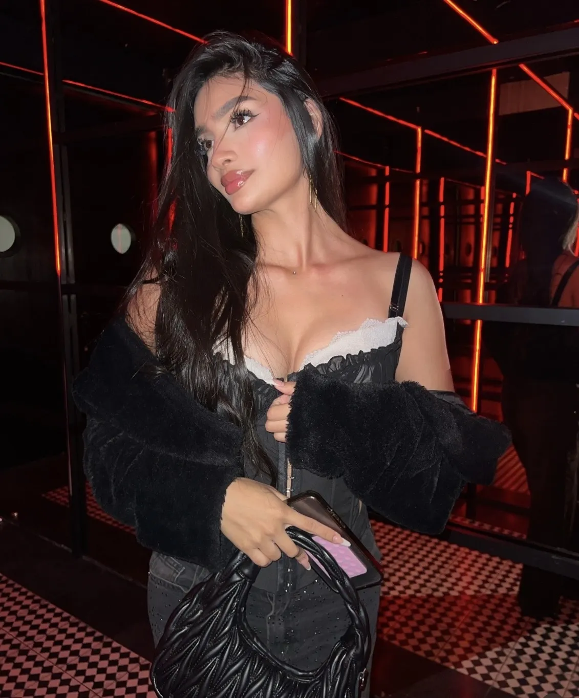 Artista AuraClark Foto 8