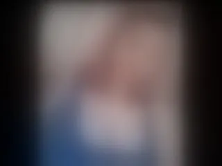 Image de profil du modèle de webcam Carlotta22