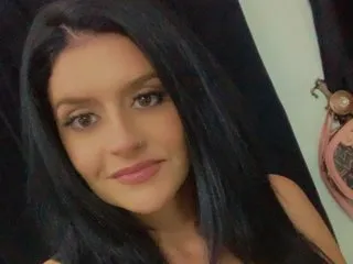 Profilbilde av SneakyHornyStepMama webkamera modell