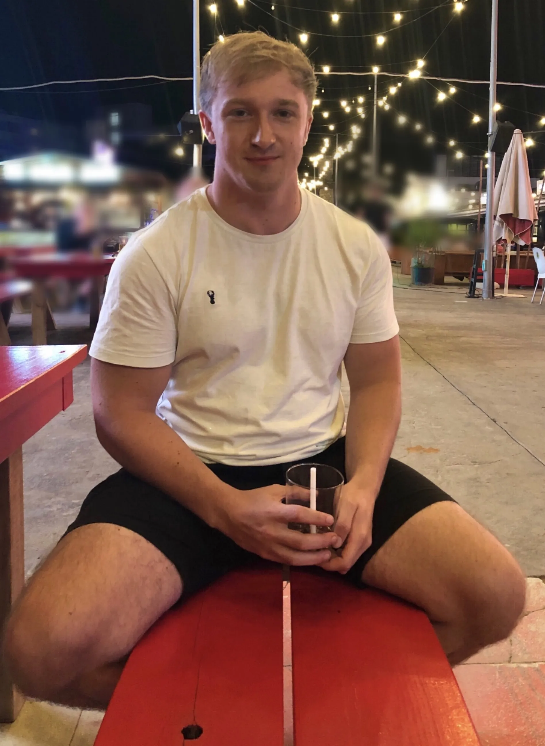 Performer HungJames Photo 2