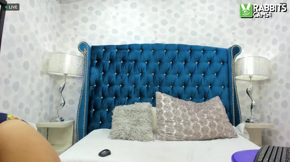 Interprete Shara_Bella Video 1