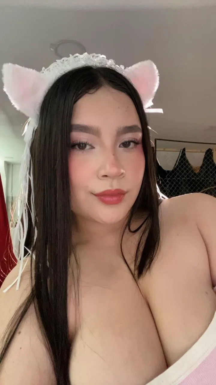 Performer ZairaCleef Photo 9