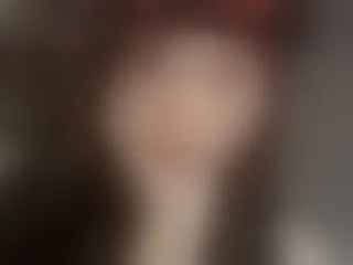 ReniChan immagine del profilo del modello di cam
