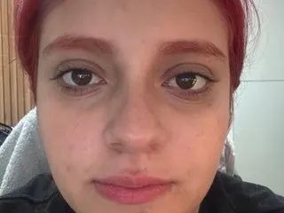 EmmaQ profilbild på webbkameramodell