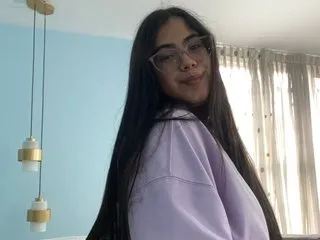 curvybuffgirllll