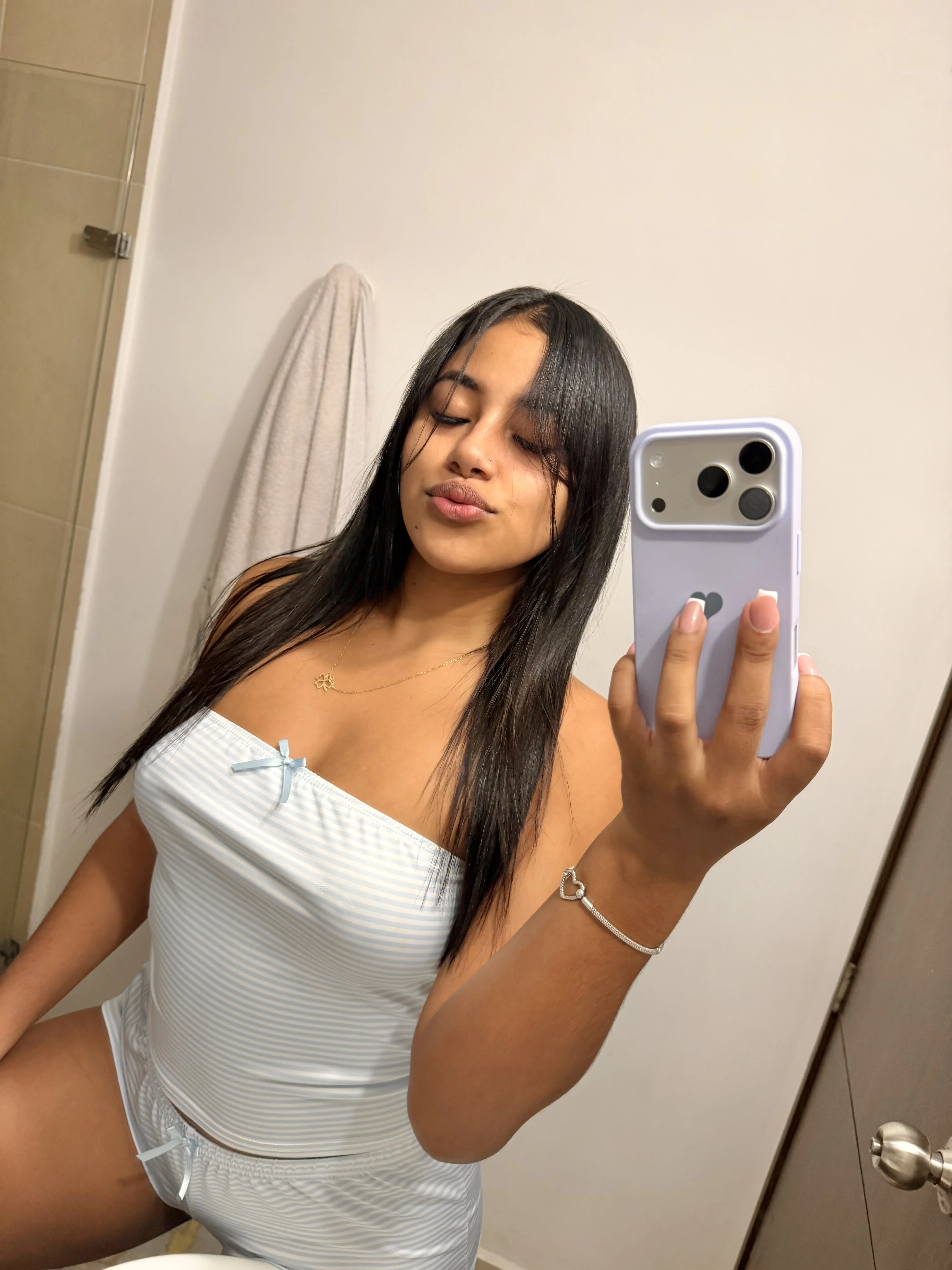 Artiest Kimrosee69 Foto 1