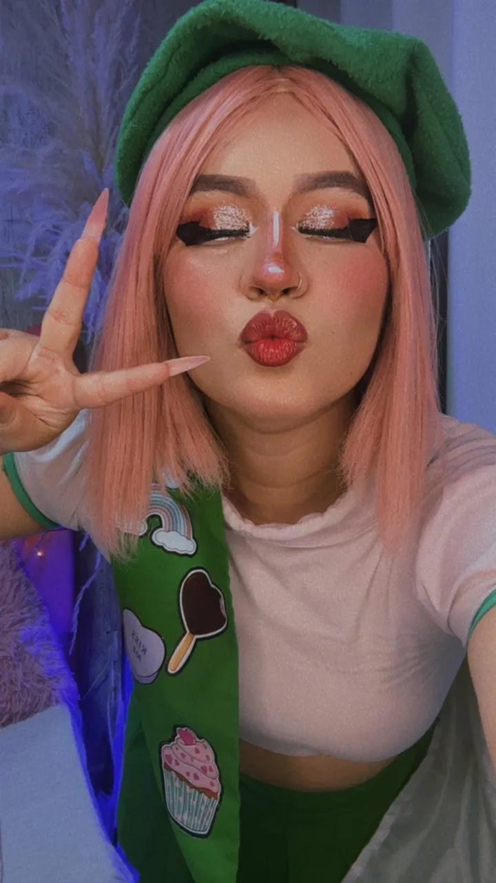 Utøver SakuraDilucas Bilde 1