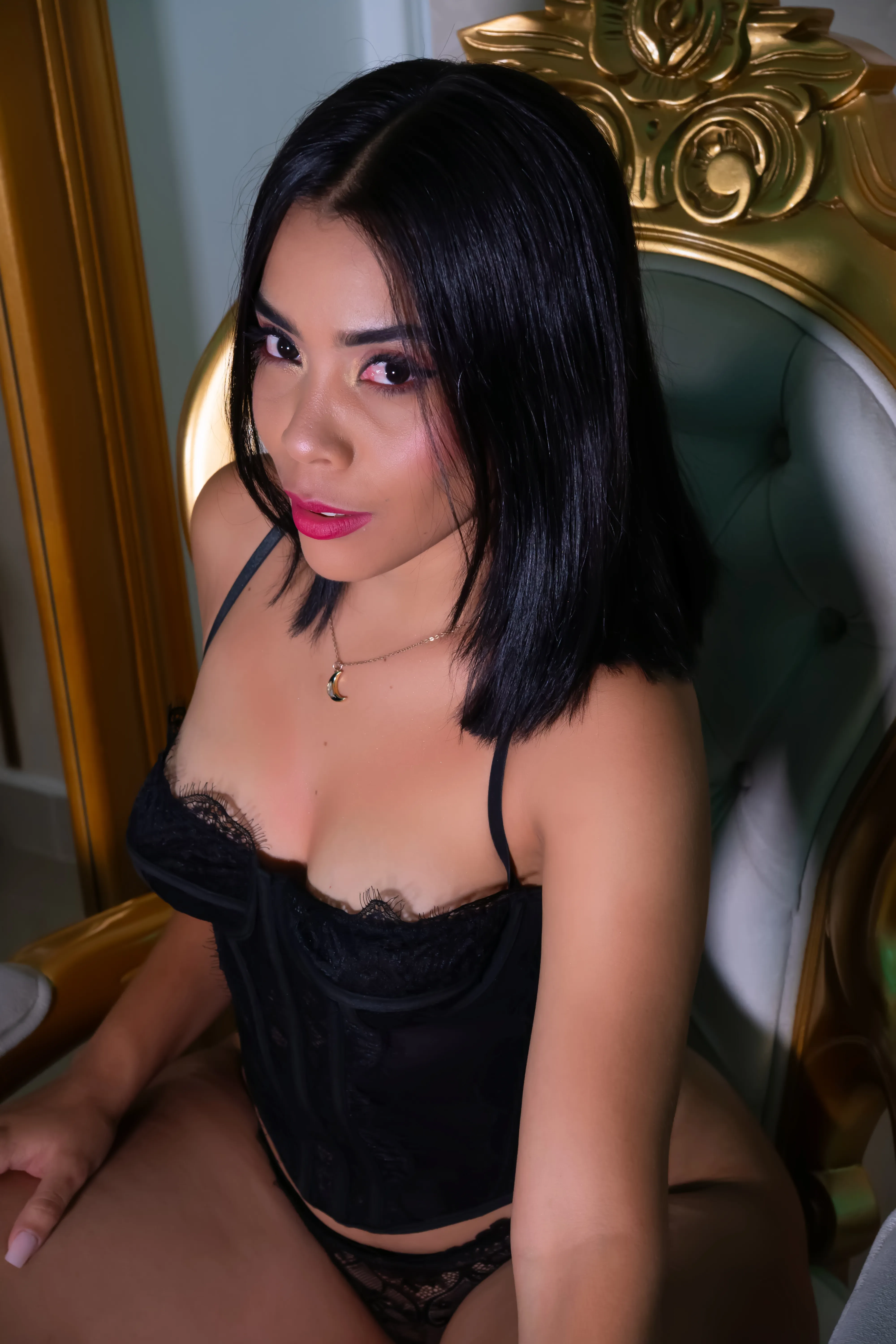 Intérprete MilaReynolds Foto 1