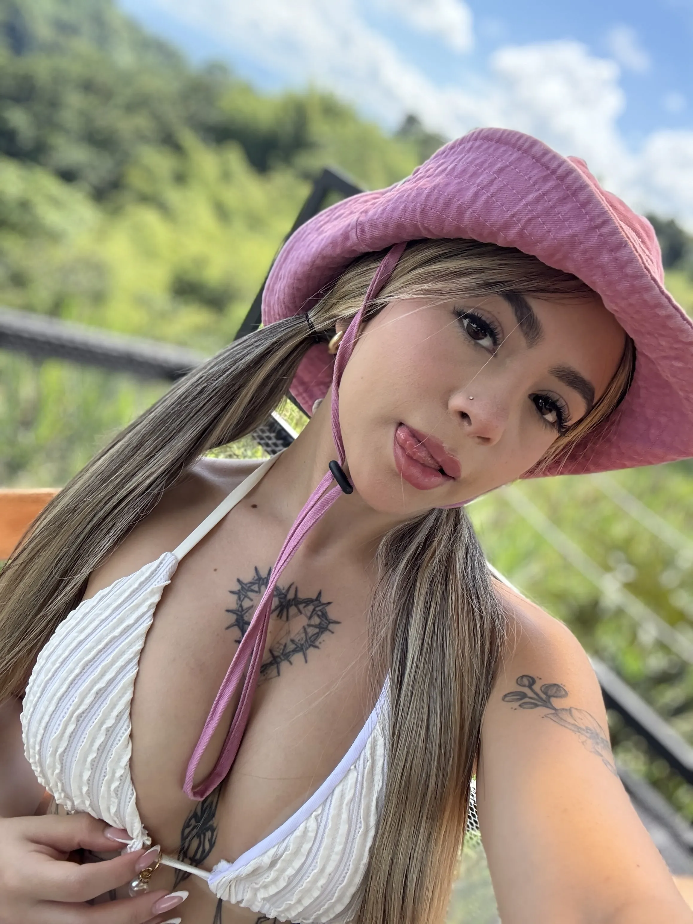 Performer Nathgomez Photo 1