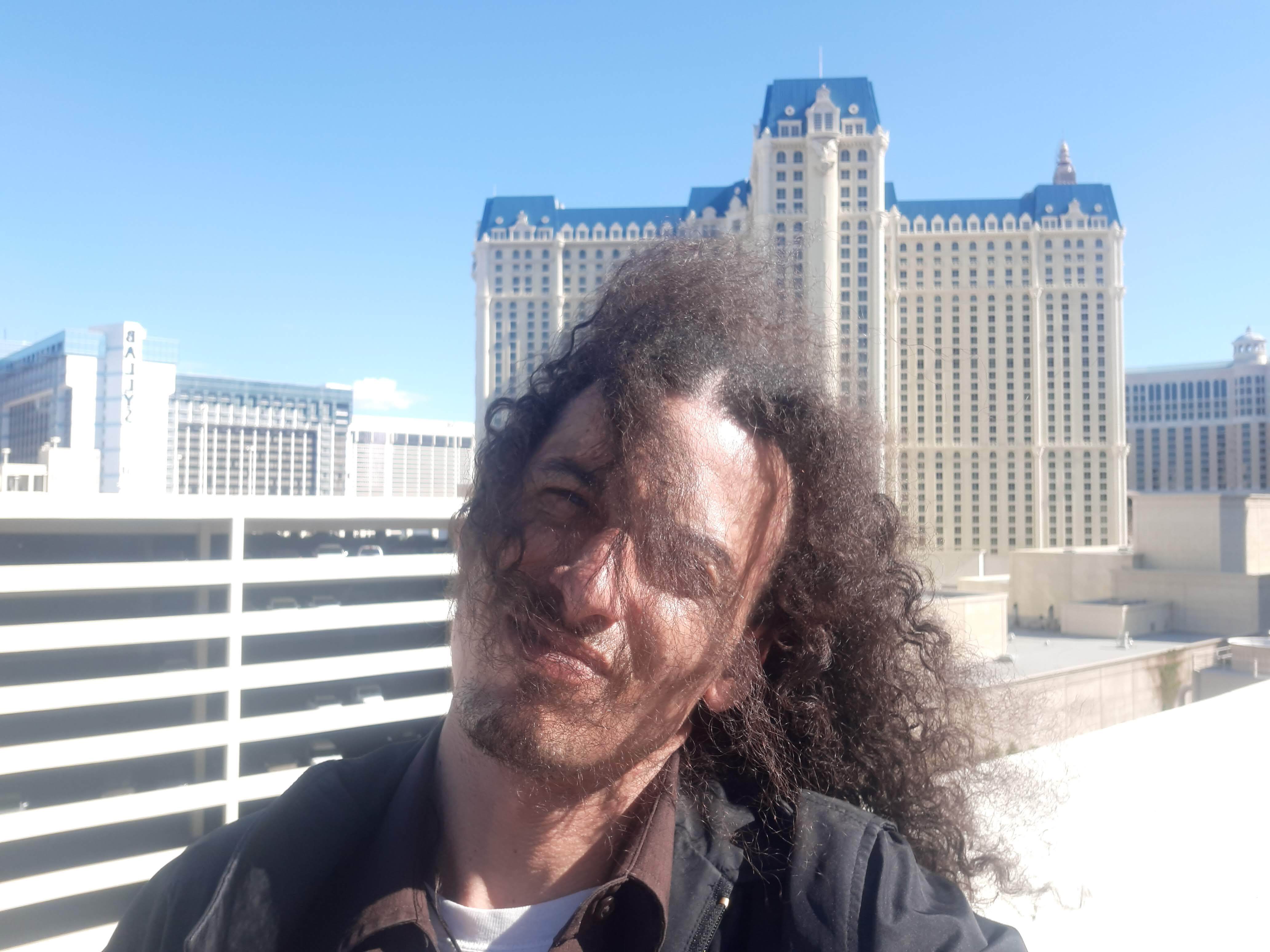 Performer Diamondtux50 Photo 4