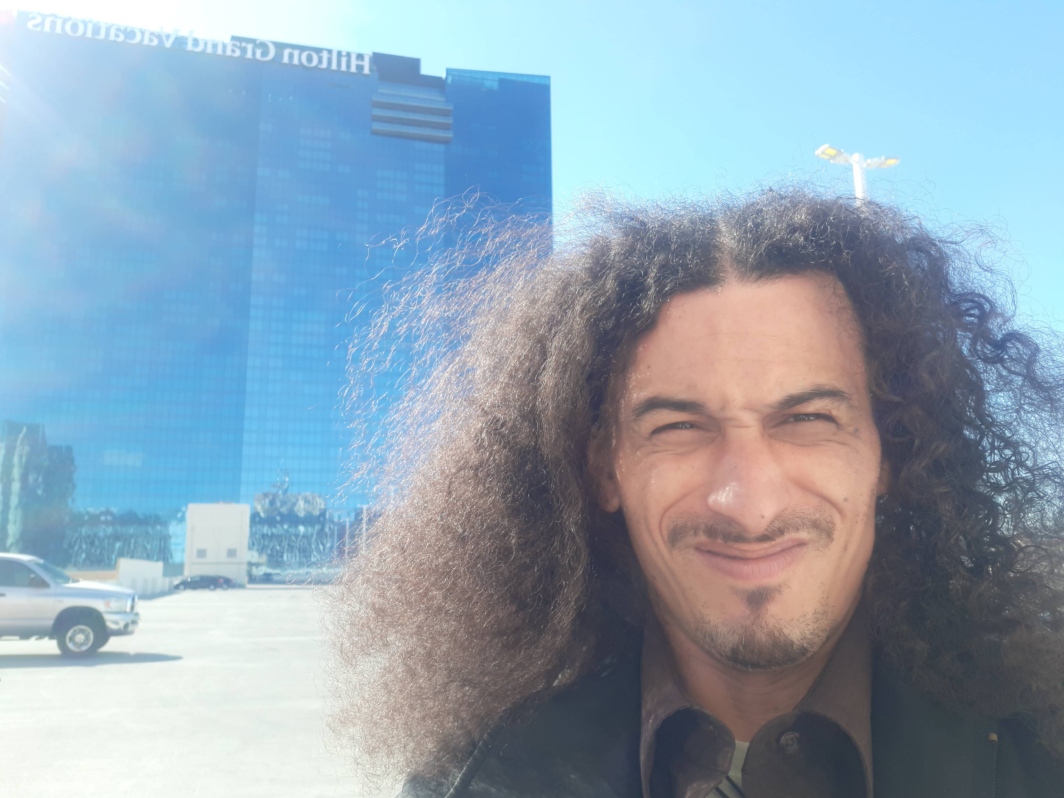 Performer Diamondtux50 Photo 2