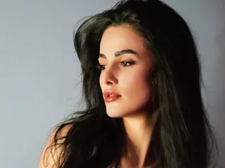 Image de profil du modèle de webcam NadineRay