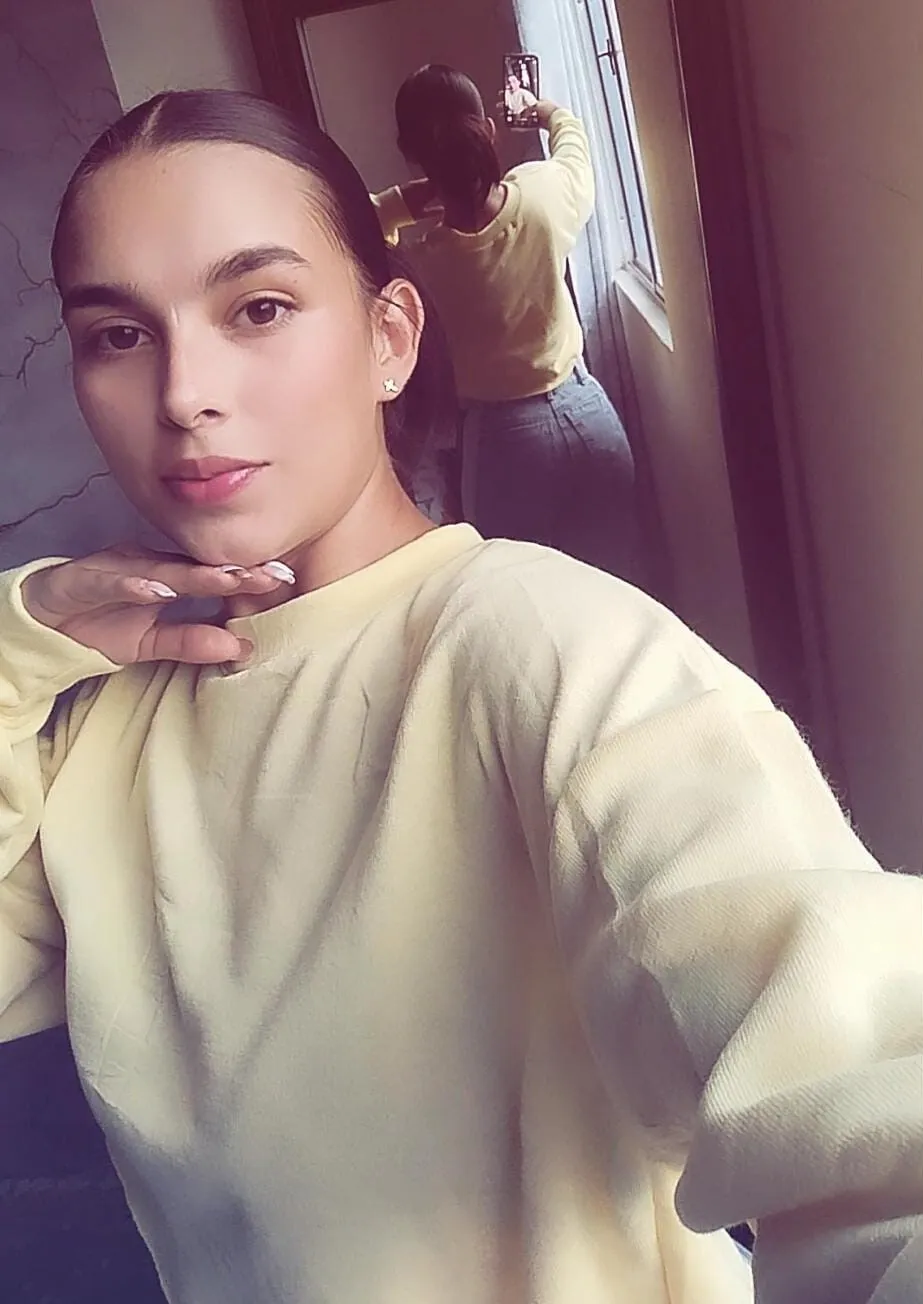 Intérprete PerlaWolfe Foto 1