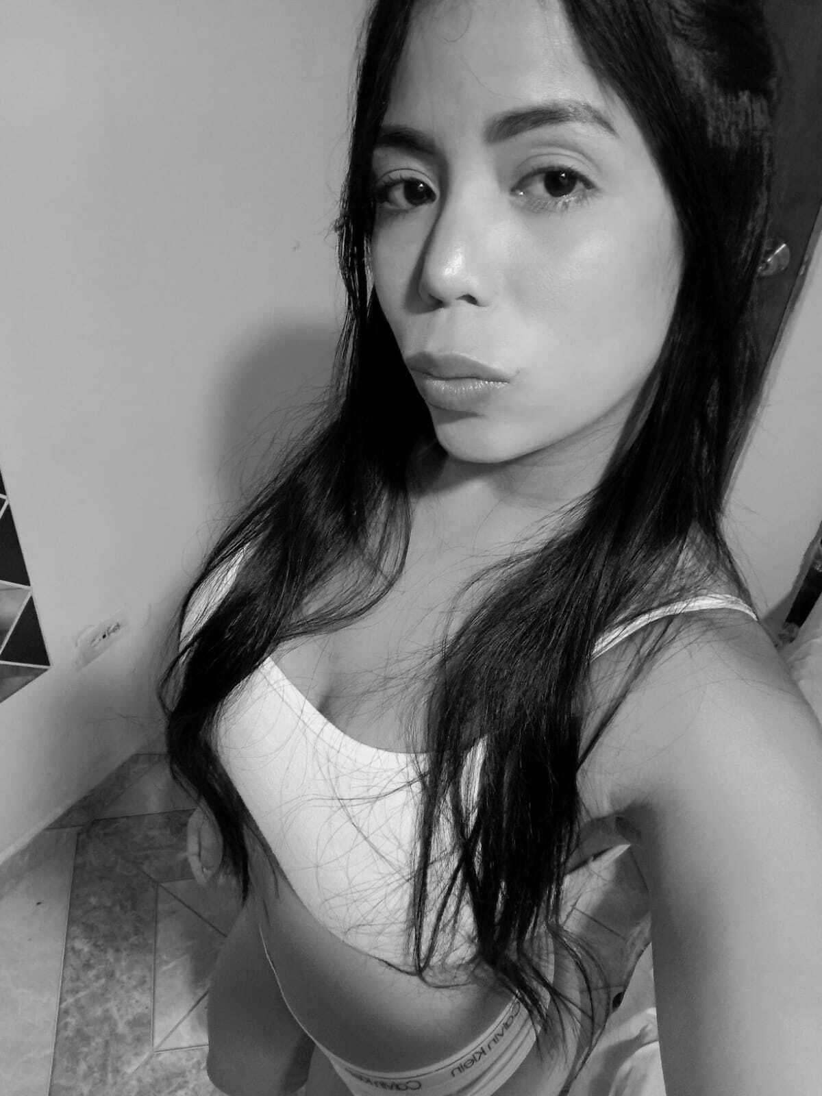 Intérprete AlessaRios Foto 2