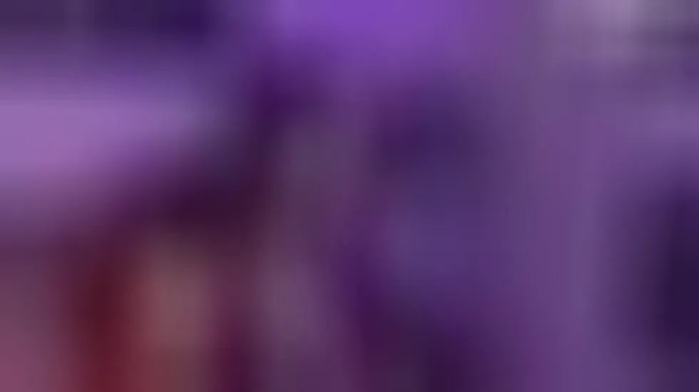 Performer ZoeeValencia Video 1