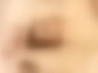 Imagen de perfil de modelo de cámara web de Sienna_Bellucci