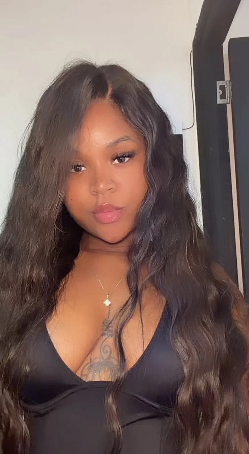 Artista Abhyyrose Foto 2