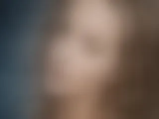 CurvyAssGiGi26