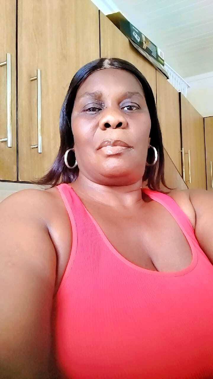 Artiest Blackbootycurvy Foto 1