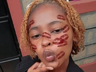 FlirtyNova immagine del profilo del modello di cam