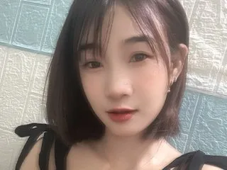 Image de profil du modèle de webcam Chichi18