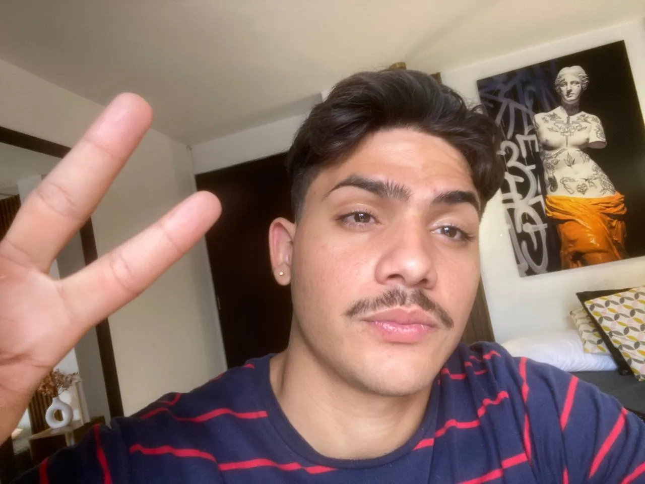 Interprete Mr_Adonis Foto 3