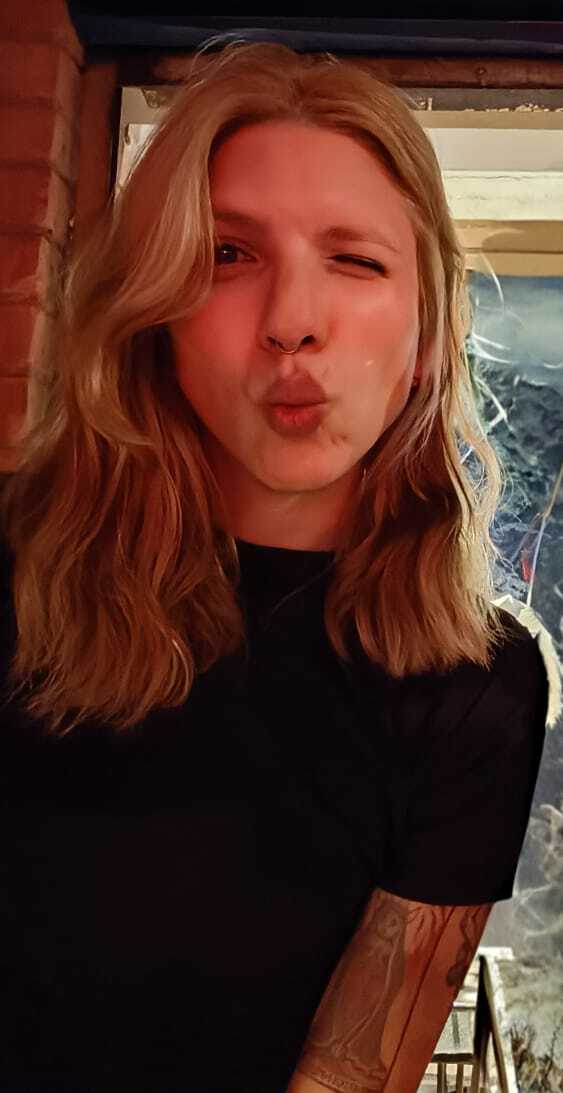 Performer JessieGarvet19 Photo 7