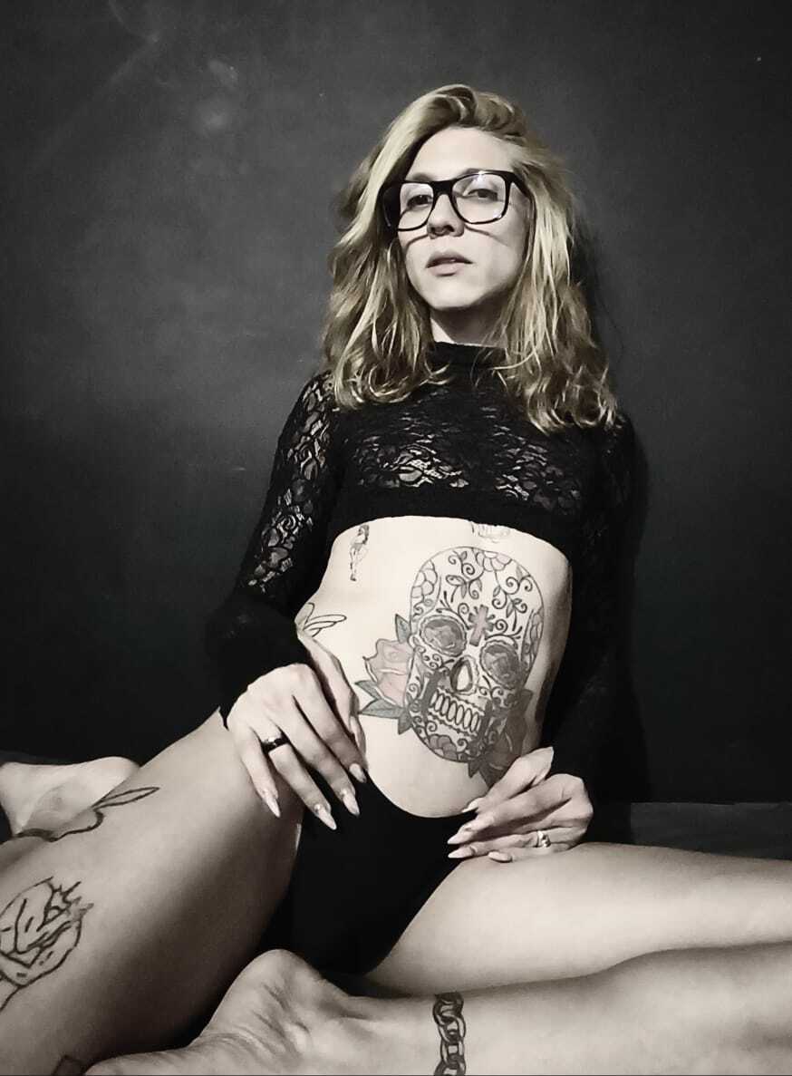 Performer JessieGarvet19 Photo 5