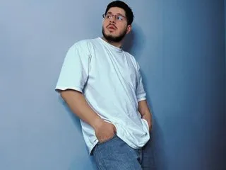 Image de profil du modèle de webcam AndrewVance