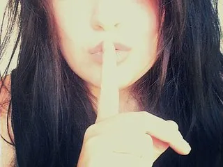 Image de profil du modèle de webcam LittleMissAriaRose