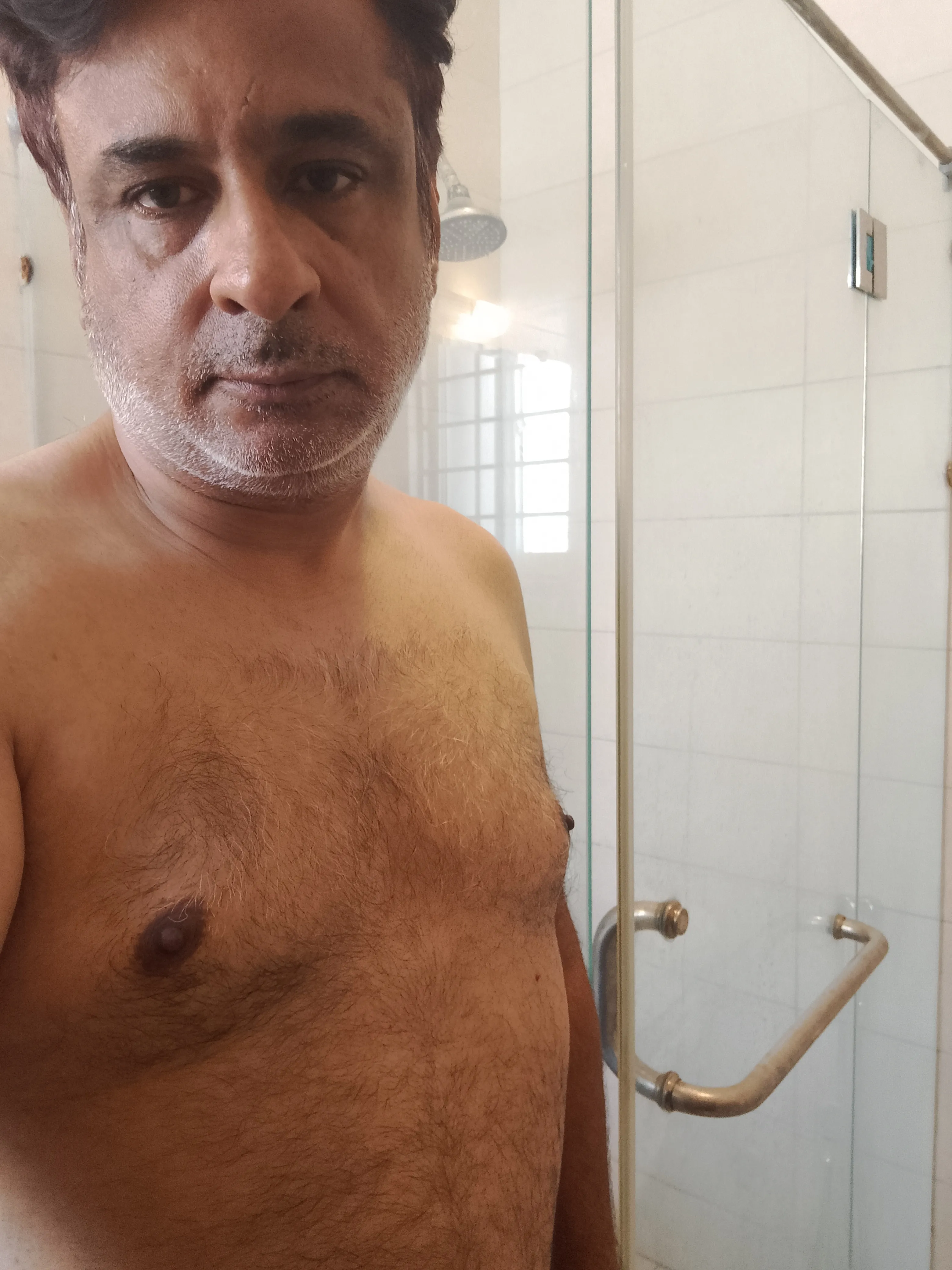 Intérprete HornyDesiPapa Foto 2