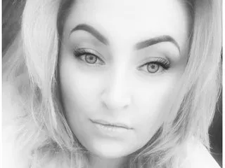 CurvyBrunetteCrushX