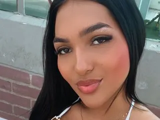 IssyDaniels Profilbild des Cam-Modells