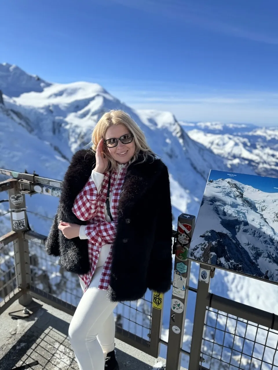 Intérprete NikaZen Foto 3