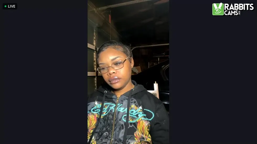 Artista LolaBluebunny26 Video 1