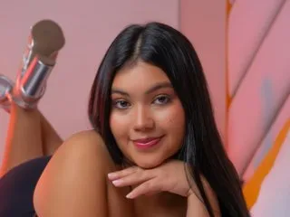 AlisBella profilbild på webbkameramodell