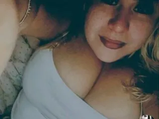 ThesekissesTasty profielfoto van cam model
