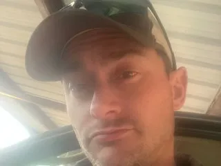 Imagen de perfil de modelo de cámara web de SlickNick1988