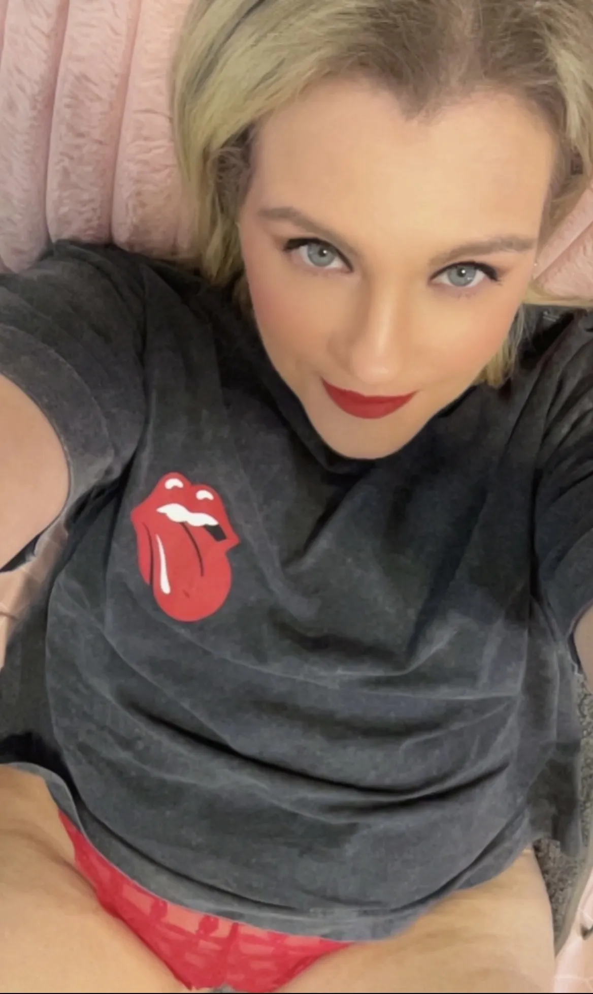 Artista MistyRose0_22 Foto 2