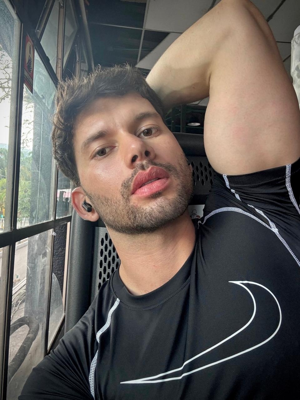 Artiest JehikolMansur Foto 1