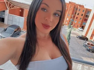 Laura_Wilson