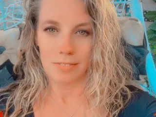 JannieXO immagine del profilo del modello di cam