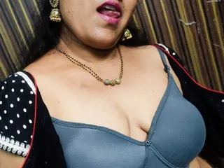 Saruthebubbly Profilbild des Cam-Modells