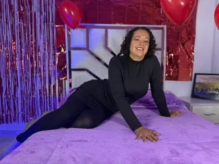 AnaDalila_Latina