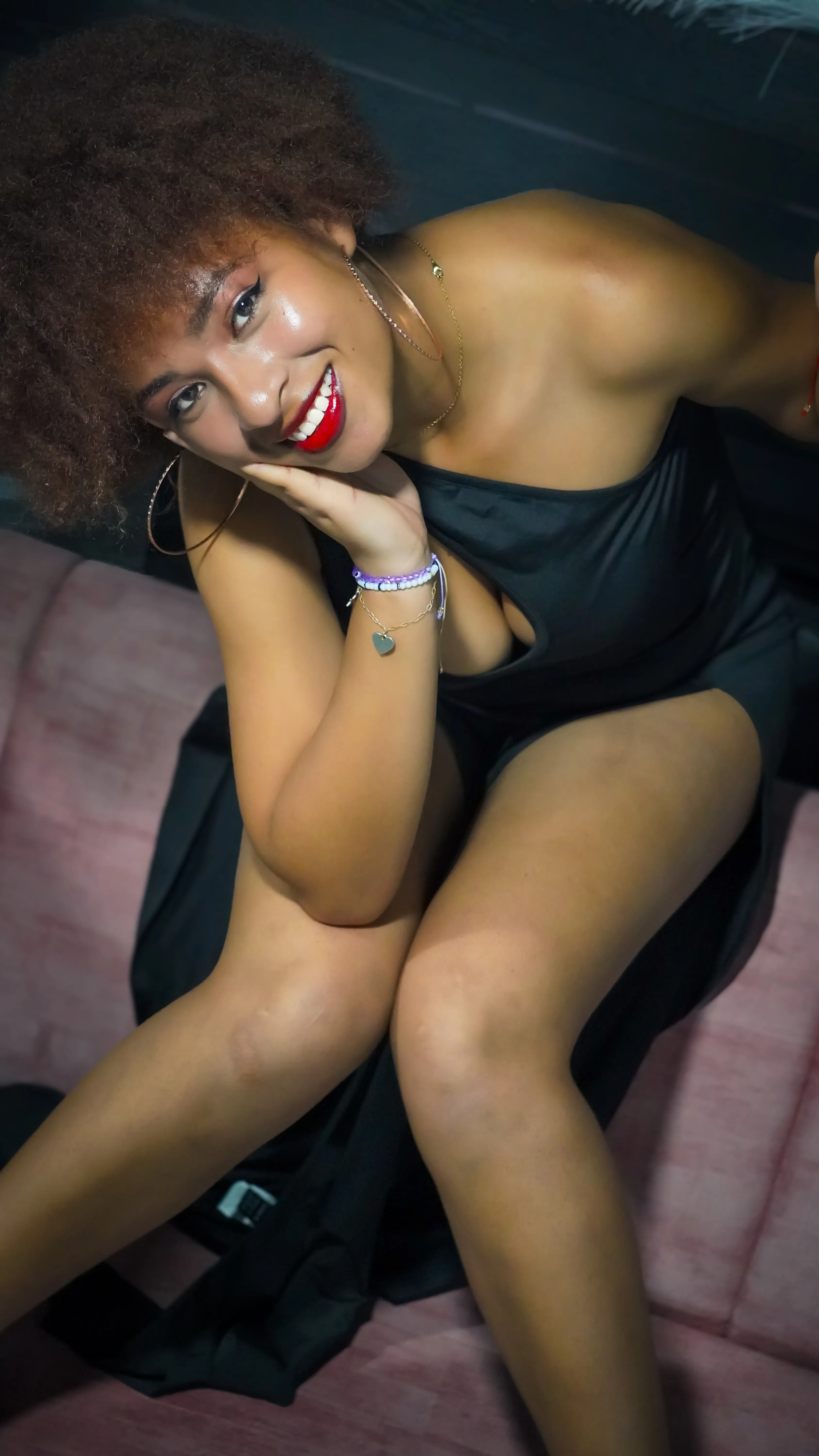 Artist Nia_Zuri Foto 4
