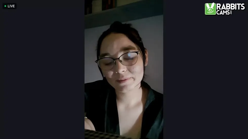 Performer ViviannaHill Video 1